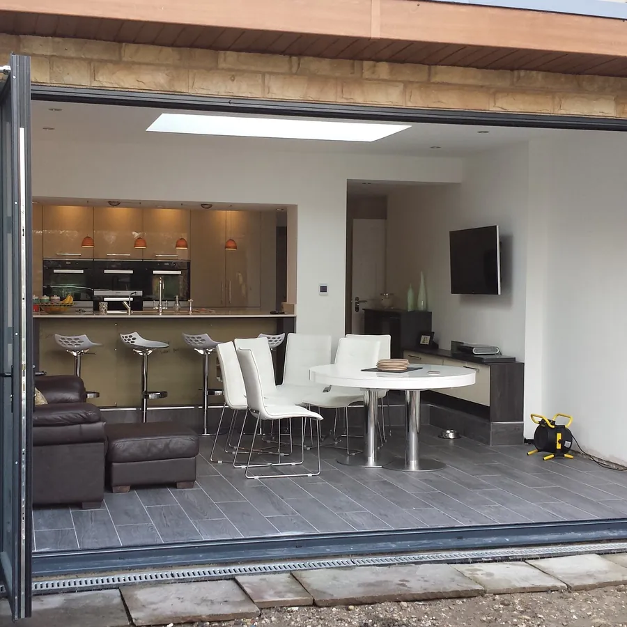 Bifold Harlesden